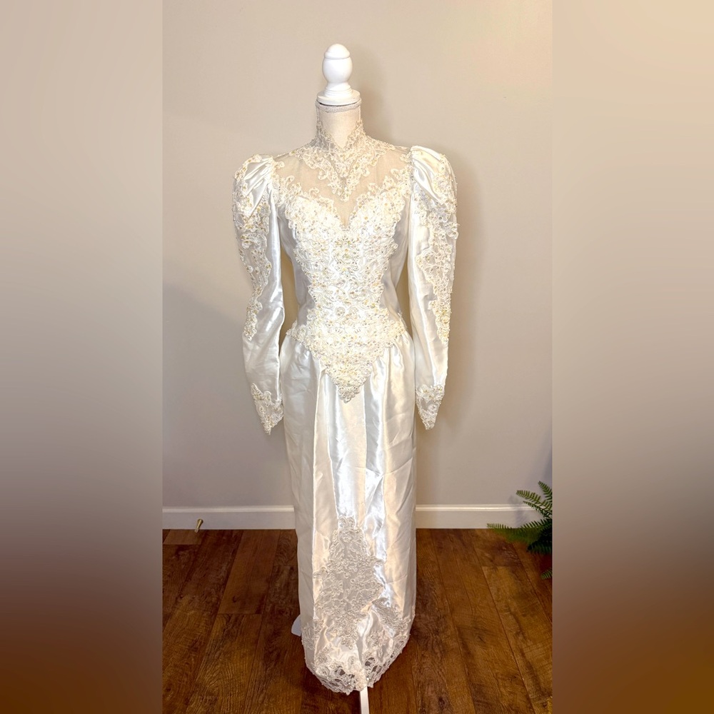 Vtg Mori Lee Satin Wedding Dress High Neck Puffed Sleeves Beading Lace Sz 8